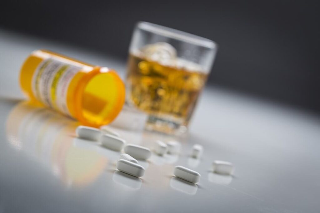 benzodiazepines and alcohol