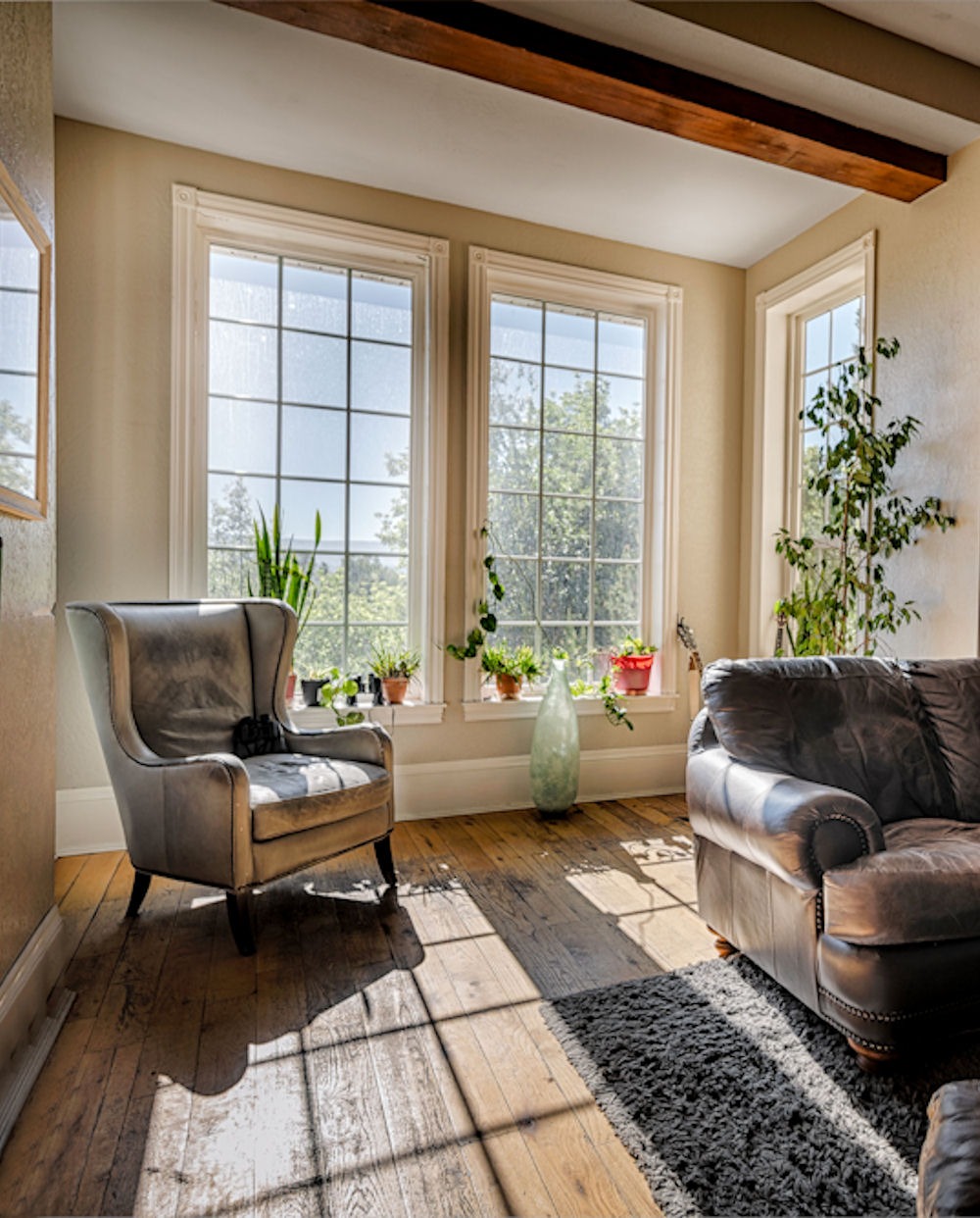 living area at Acqua Recovery residential rehab in Utah